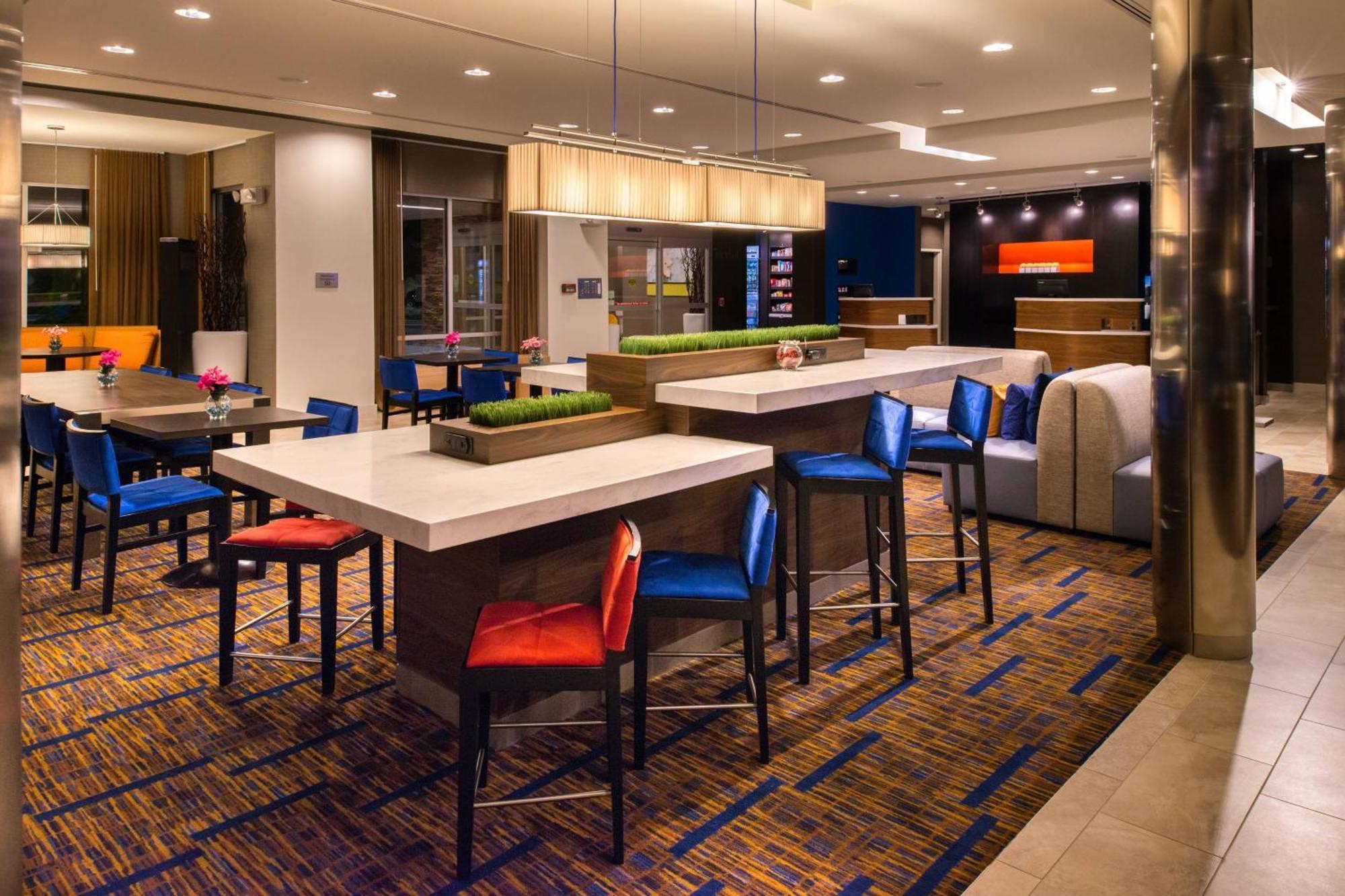 Hotel Courtyard By Marriott Hot Springs Extérieur photo