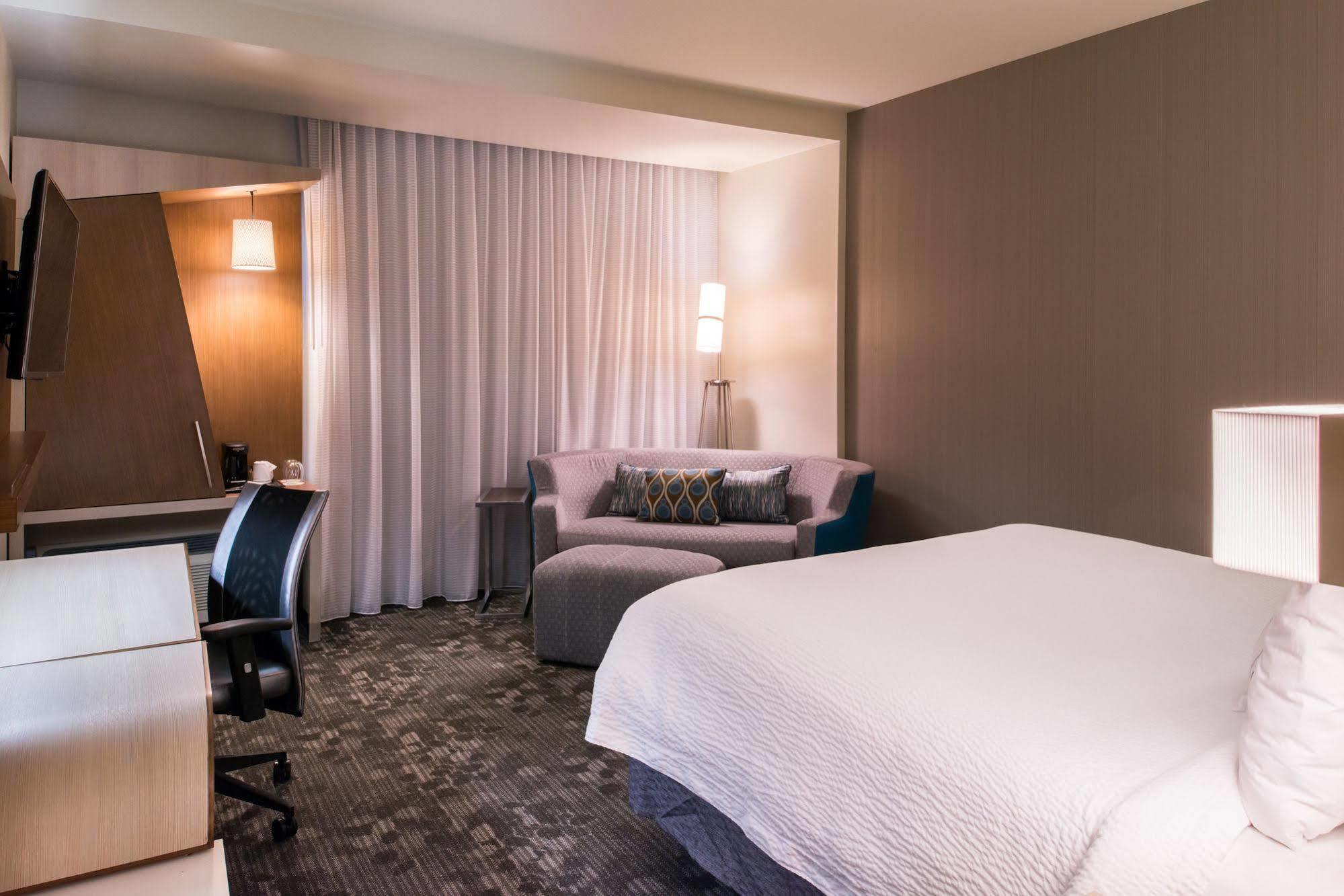 Hotel Courtyard By Marriott Hot Springs Extérieur photo